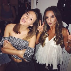 Meet your Posher, Hailey